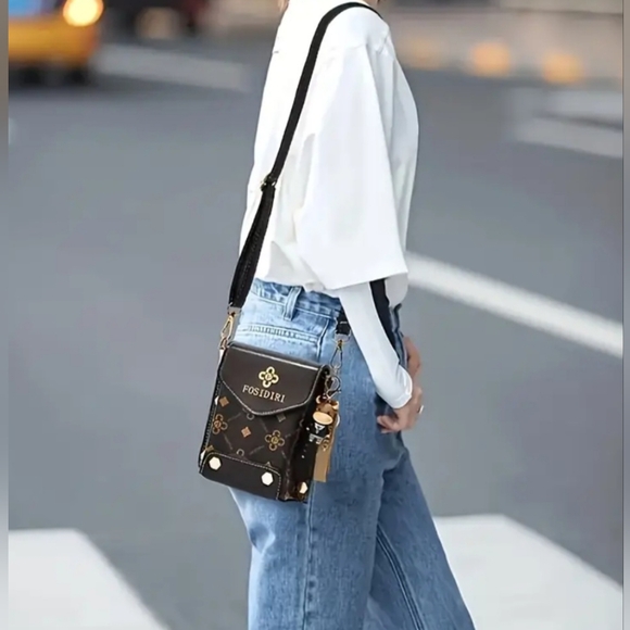 NWOT, Mini Crossbody Handbag - Picture 4 of 8